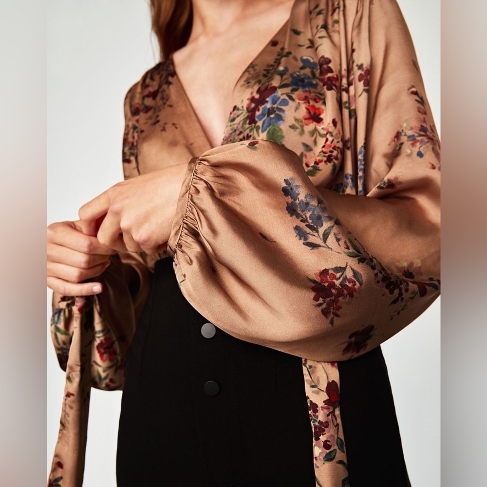 ZARA floral bodysuit
